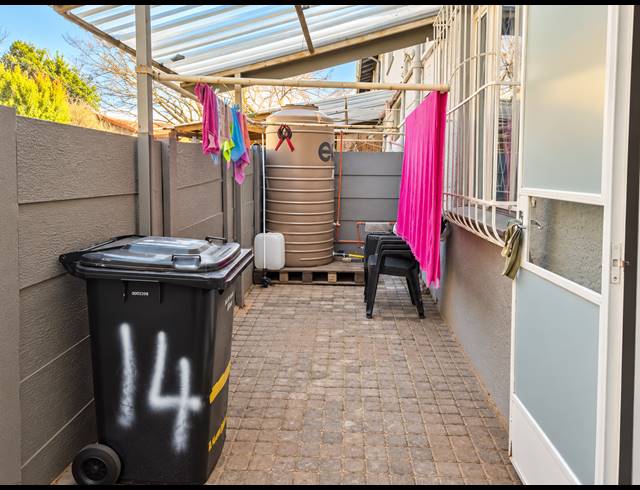 3.5 BEDROOM DUPLEX FOR SALE IN BEYERS PARK